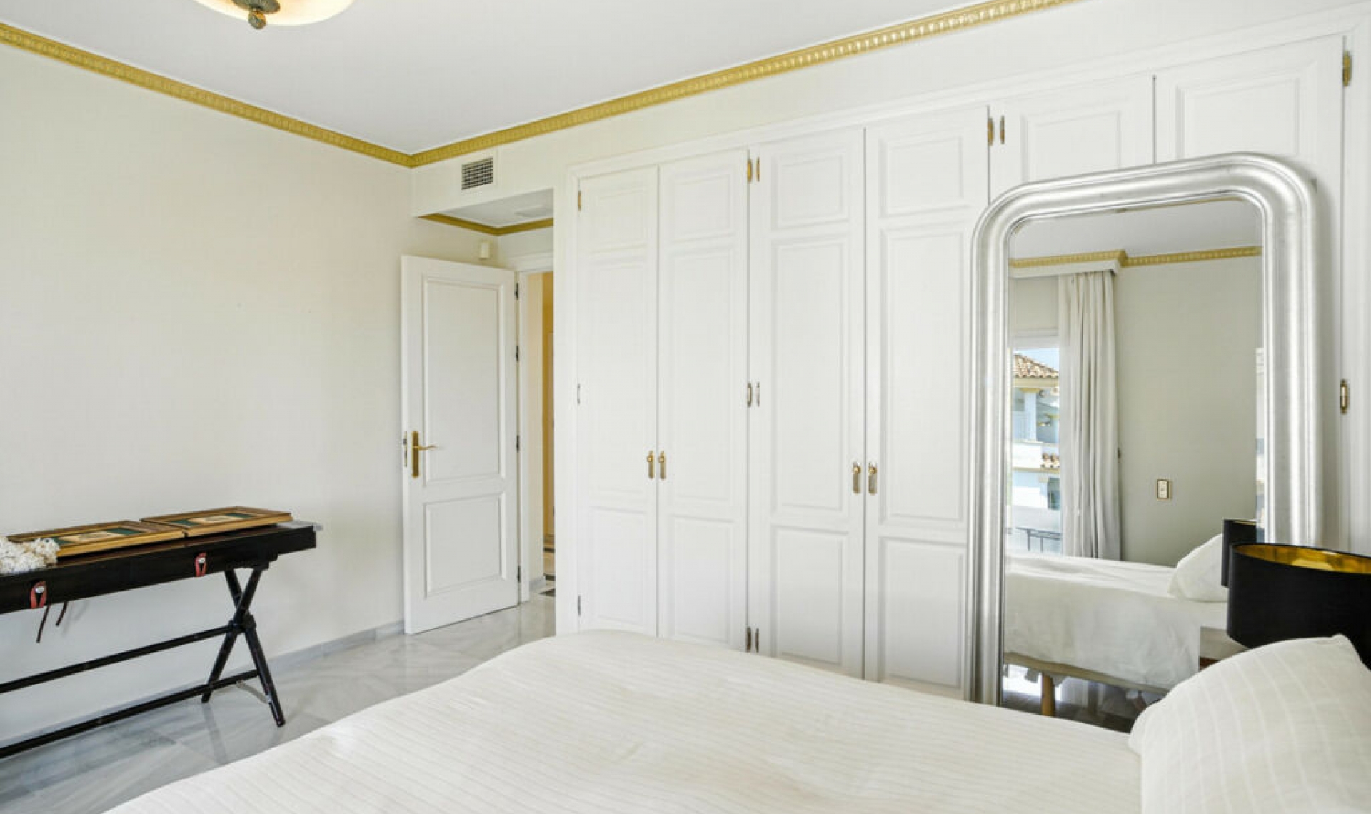 Další prodej - Apartment -
The Golden Mile