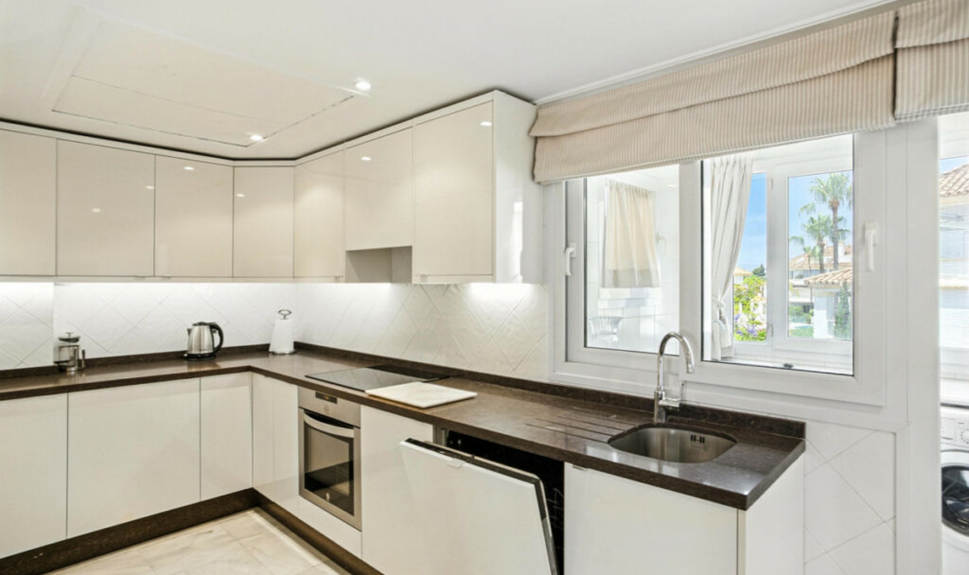 Další prodej - Apartment -
The Golden Mile