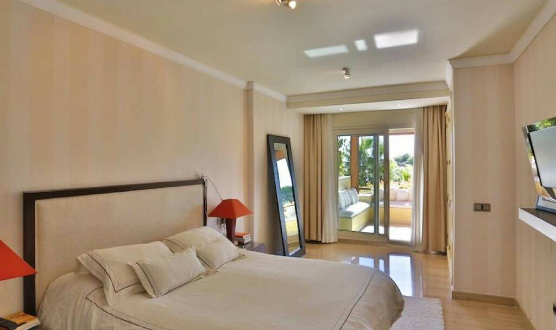 Další prodej - Apartment -
The Golden Mile