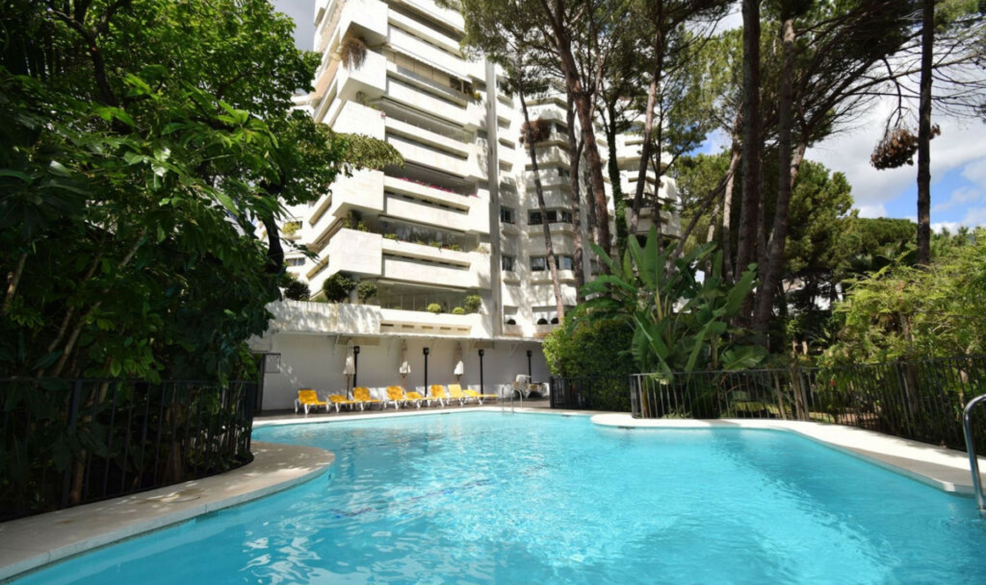 Další prodej - Apartment -
The Golden Mile