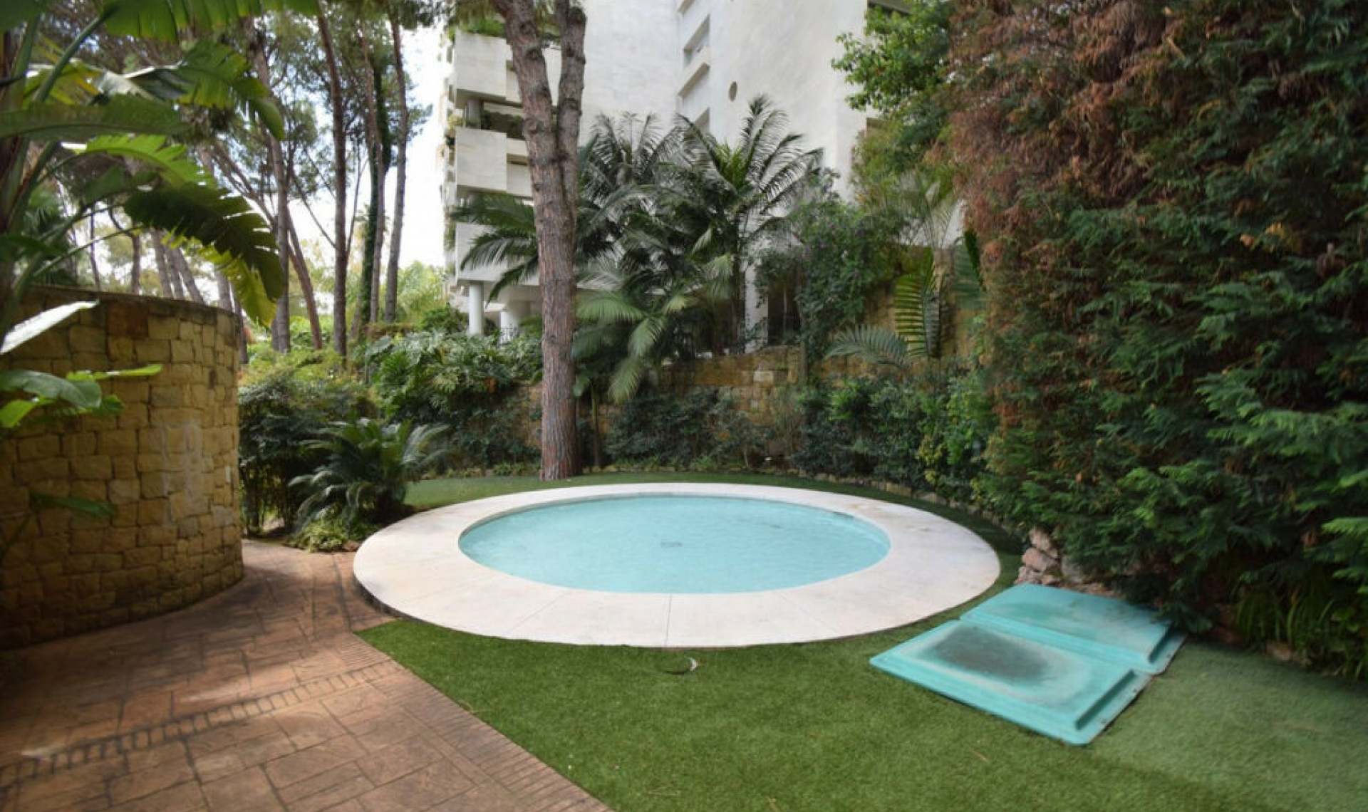 Další prodej - Apartment -
The Golden Mile