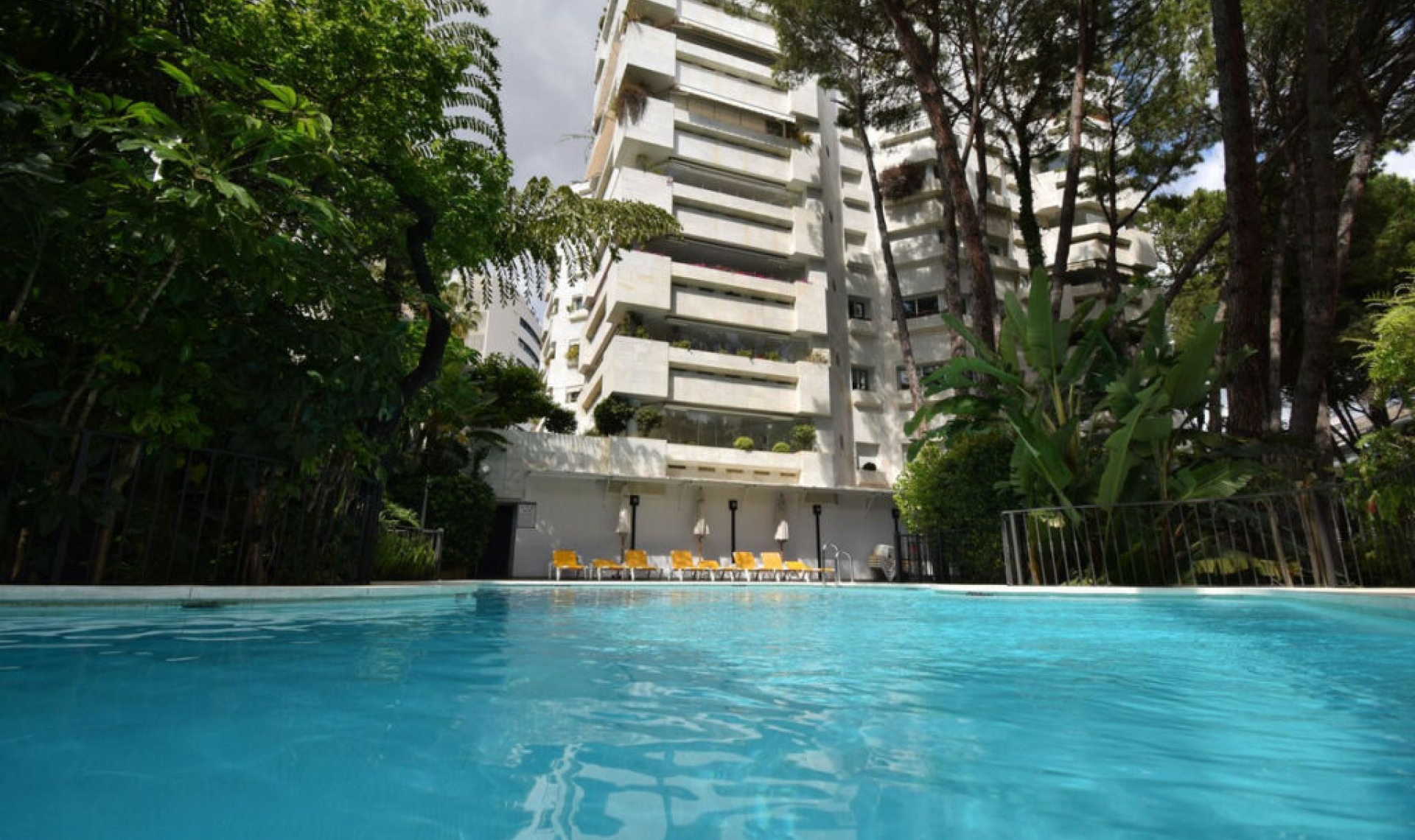 Další prodej - Apartment -
The Golden Mile