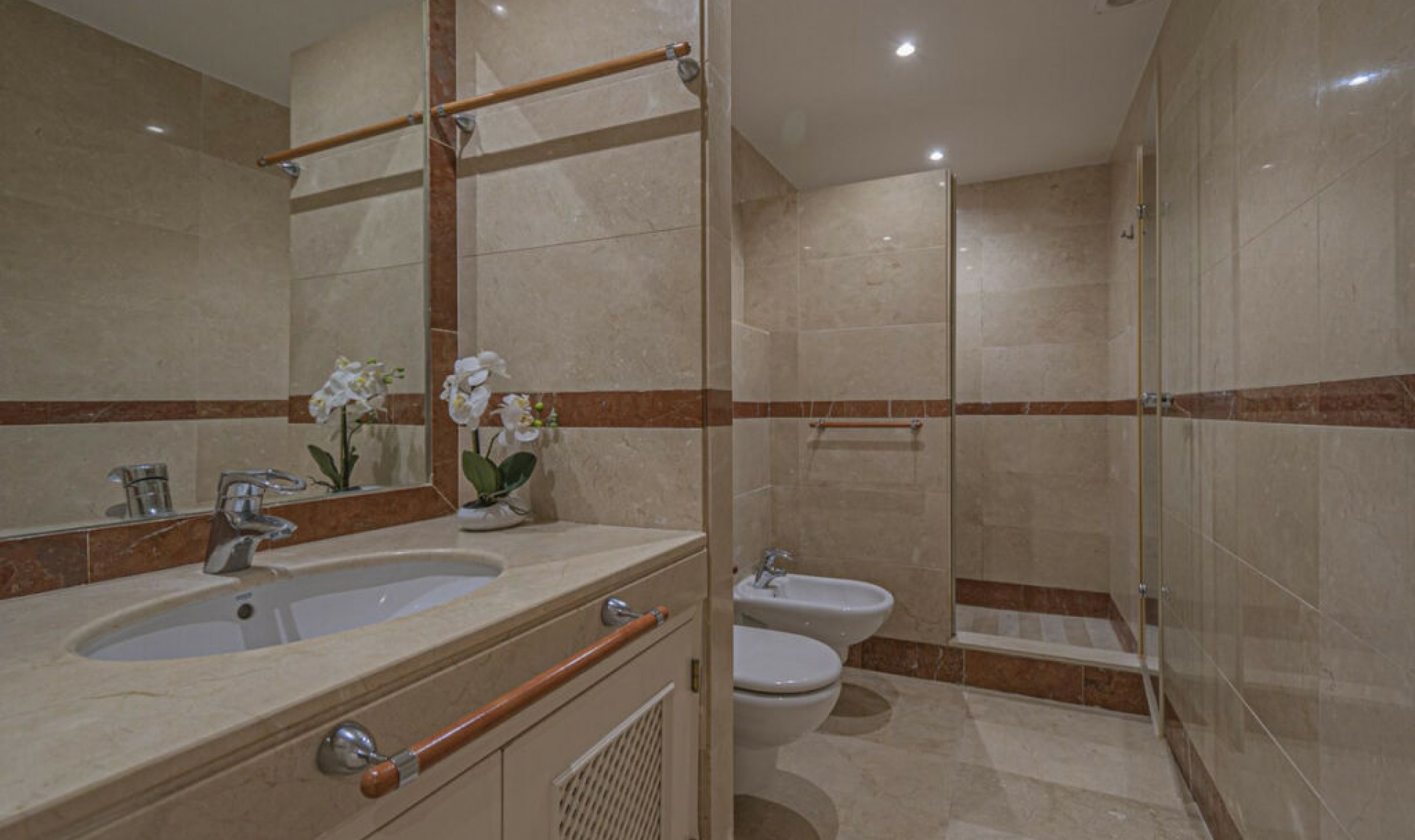 Další prodej - Apartment -
The Golden Mile