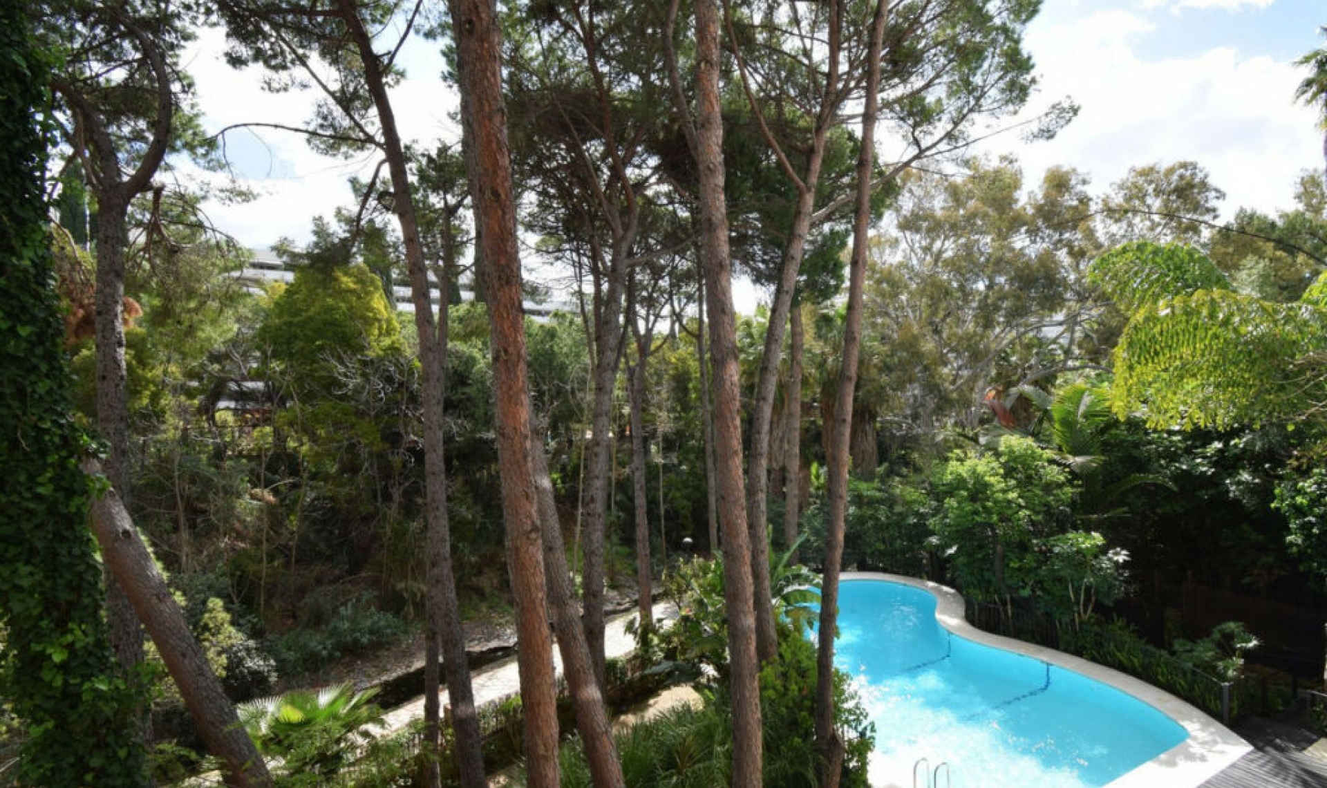 Další prodej - Apartment -
The Golden Mile