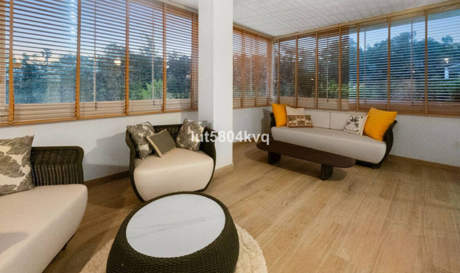 Další prodej - Apartment -
The Golden Mile
