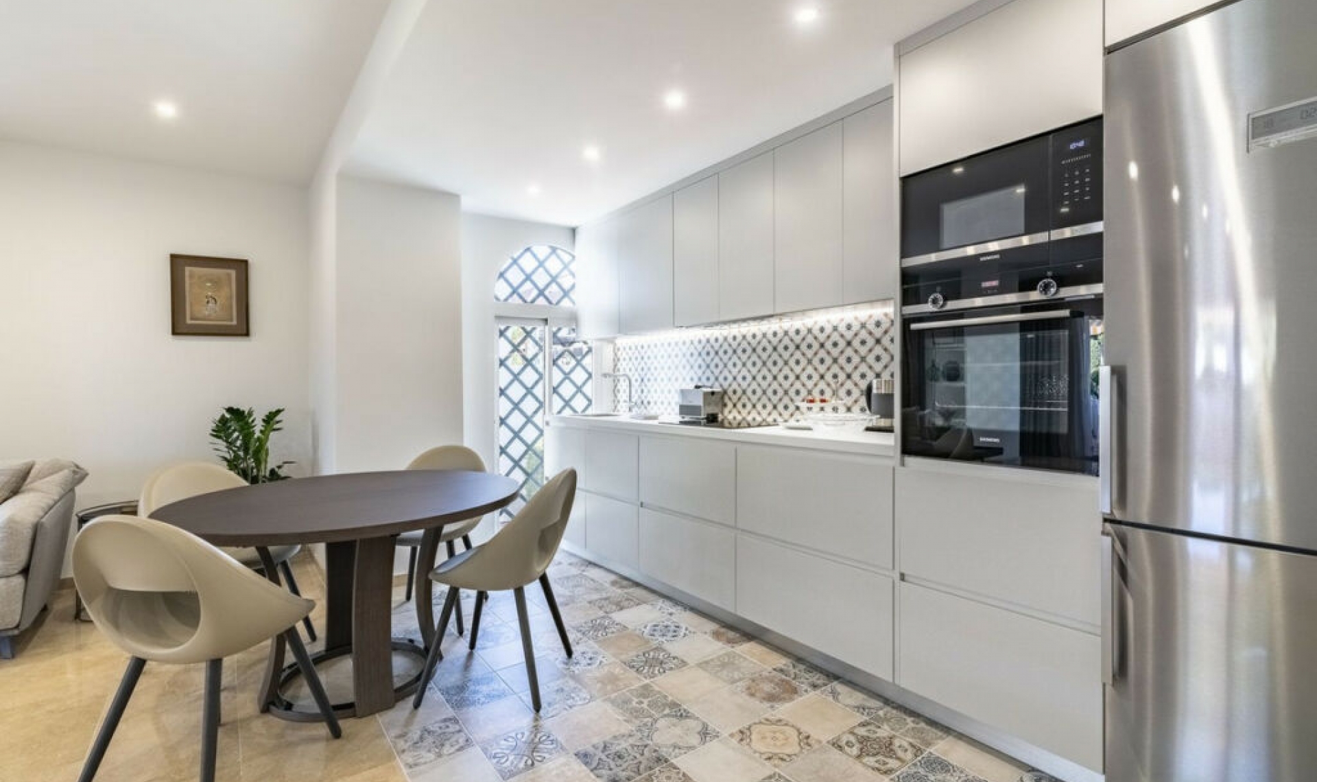 Další prodej - Apartment -
The Golden Mile