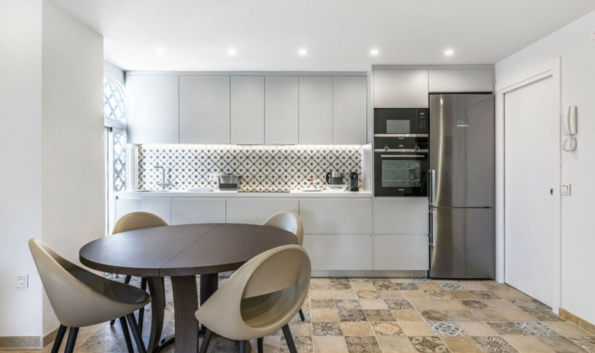 Další prodej - Apartment -
The Golden Mile