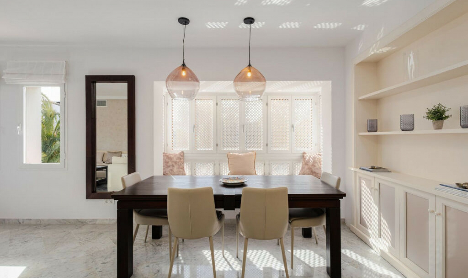 Další prodej - Apartment -
The Golden Mile