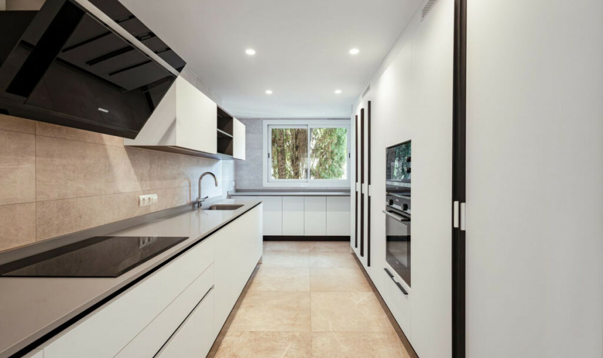 Další prodej - Apartment -
The Golden Mile