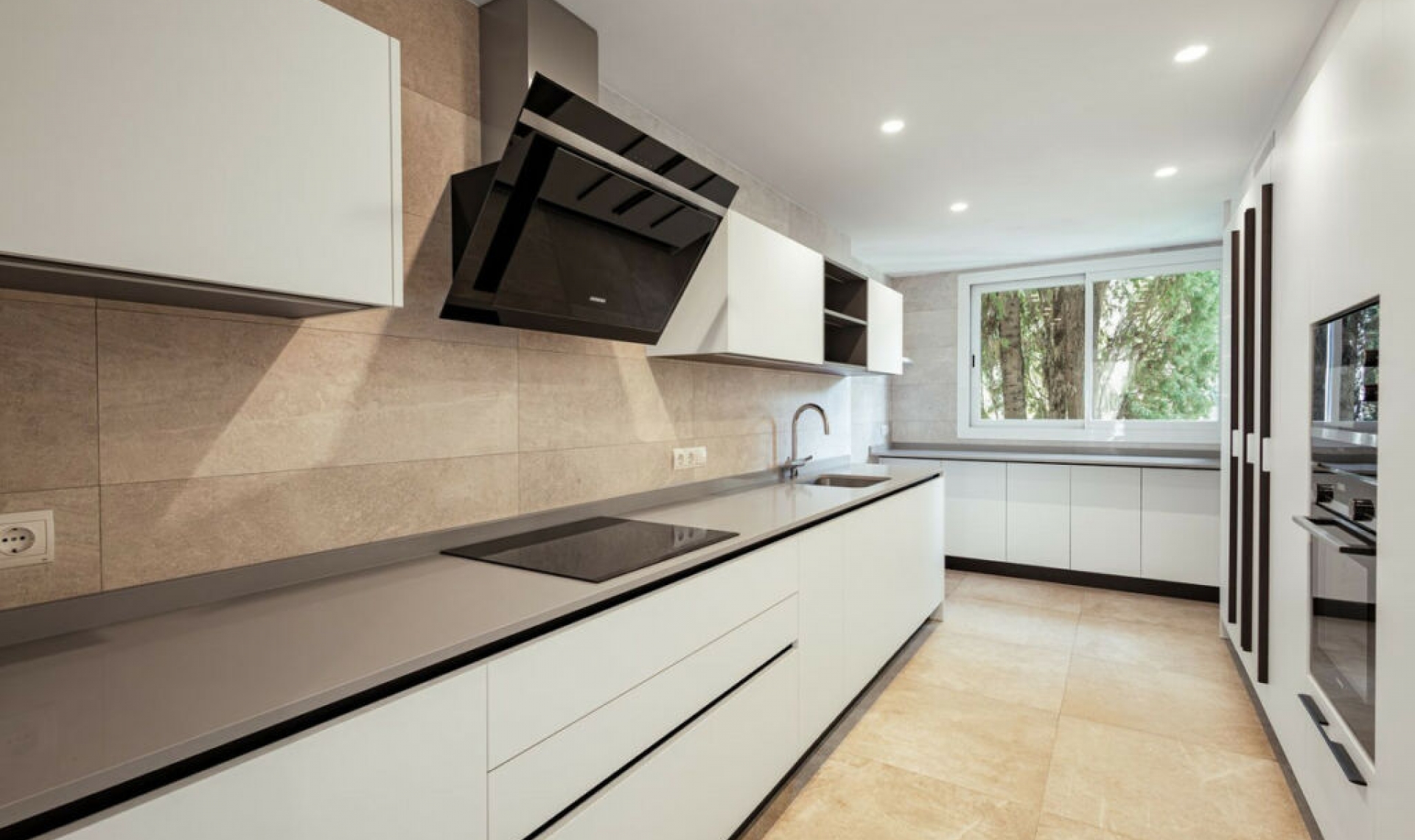 Další prodej - Apartment -
The Golden Mile