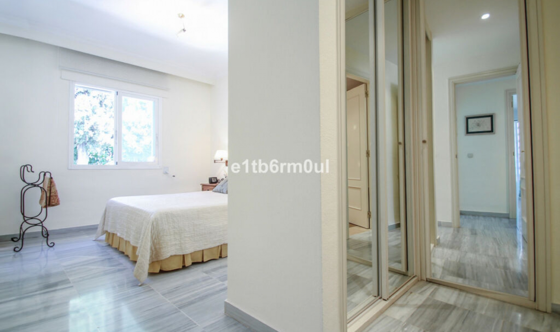Další prodej - Apartment -
The Golden Mile