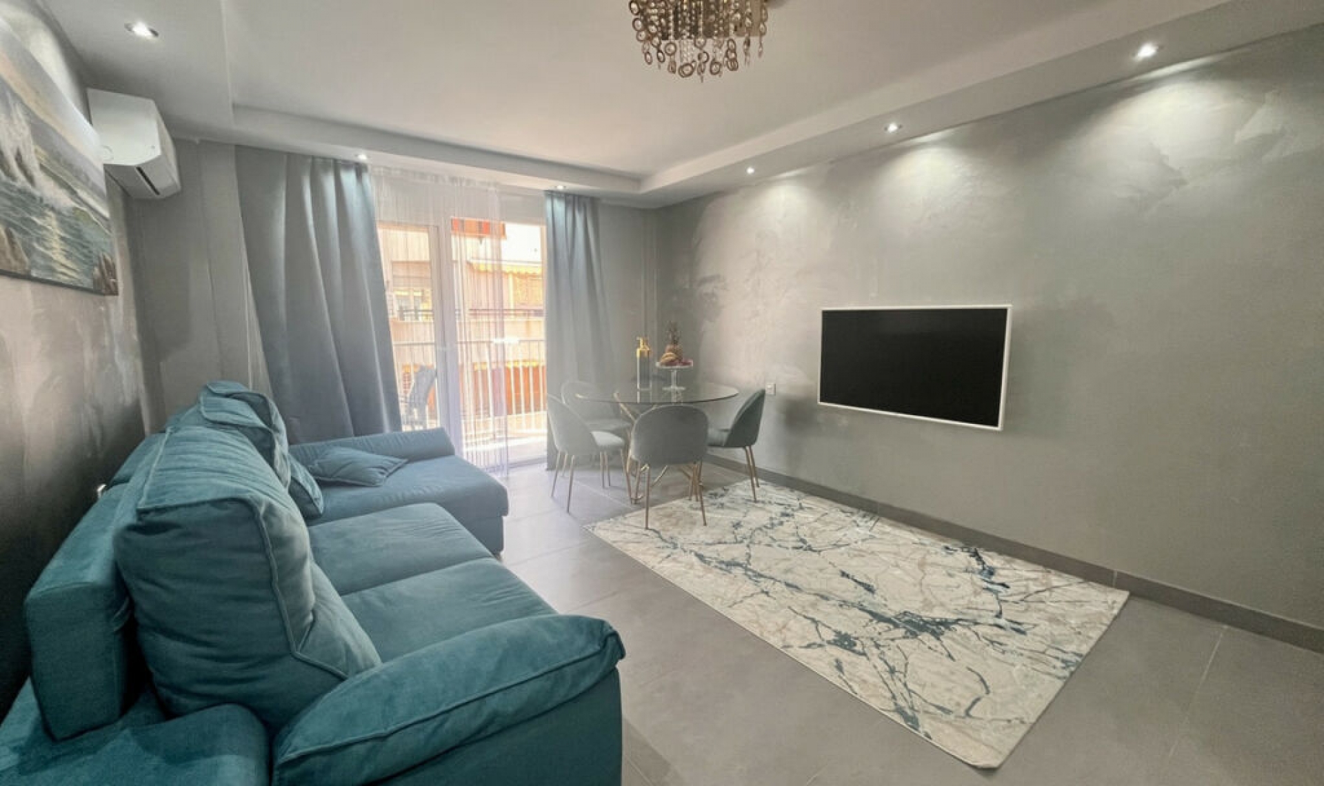 Další prodej - Apartment -
Torrevieja