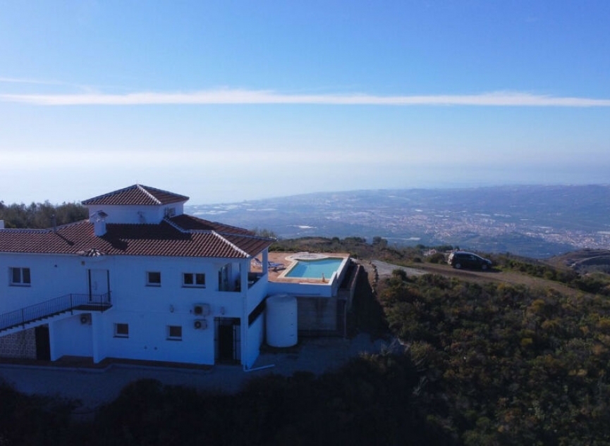 Další prodej -  -
Arenas