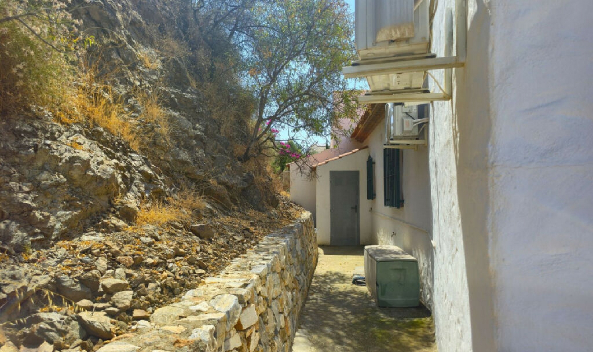 Další prodej -  -
Arenas
