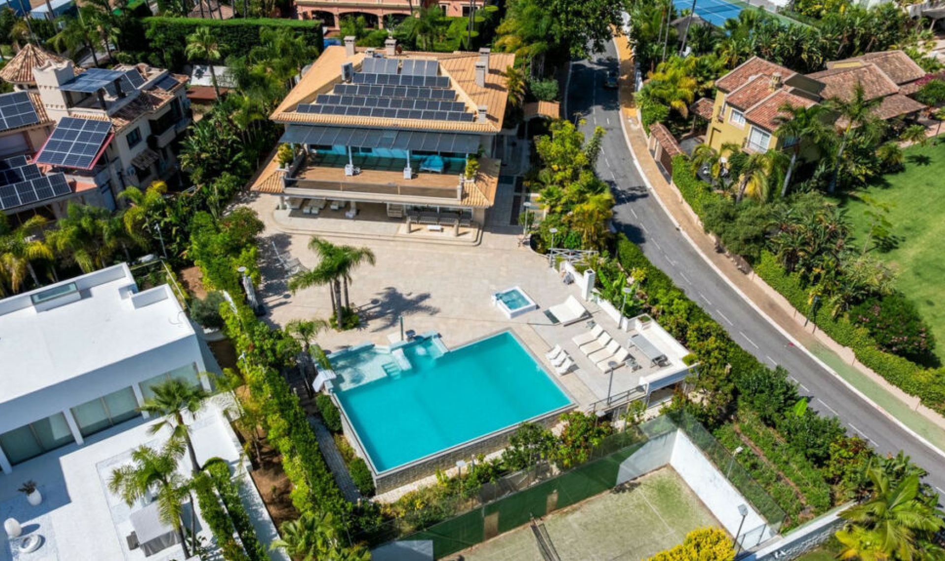 Další prodej -  -
Bahía de Marbella