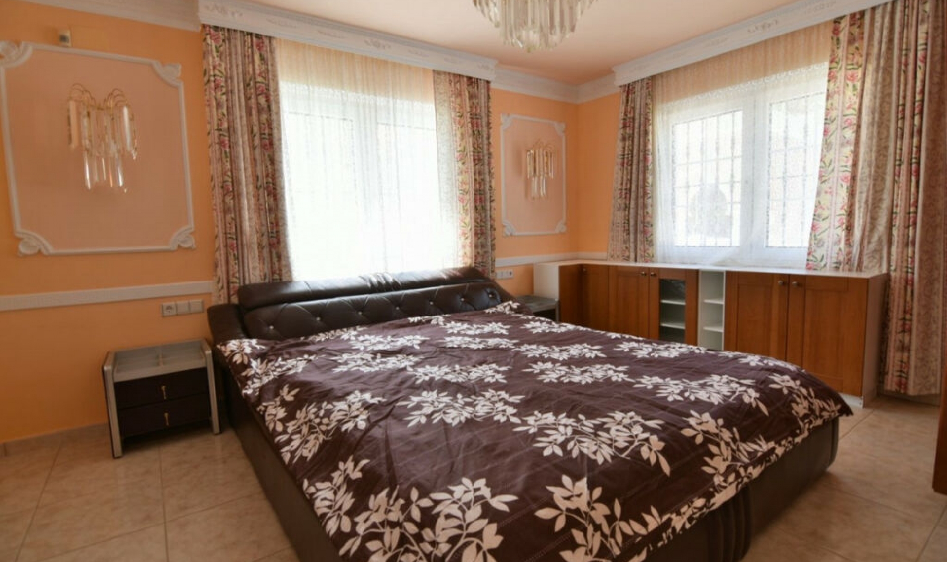 Další prodej -  -
Calpe
