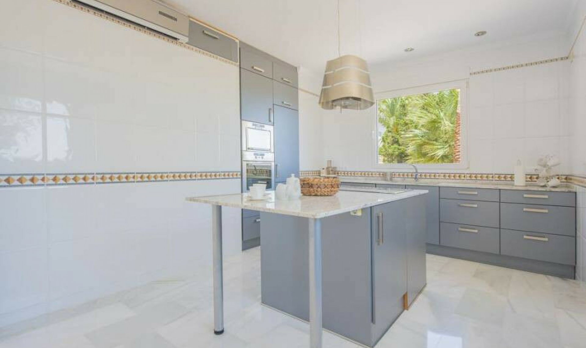 Další prodej -  -
Calpe