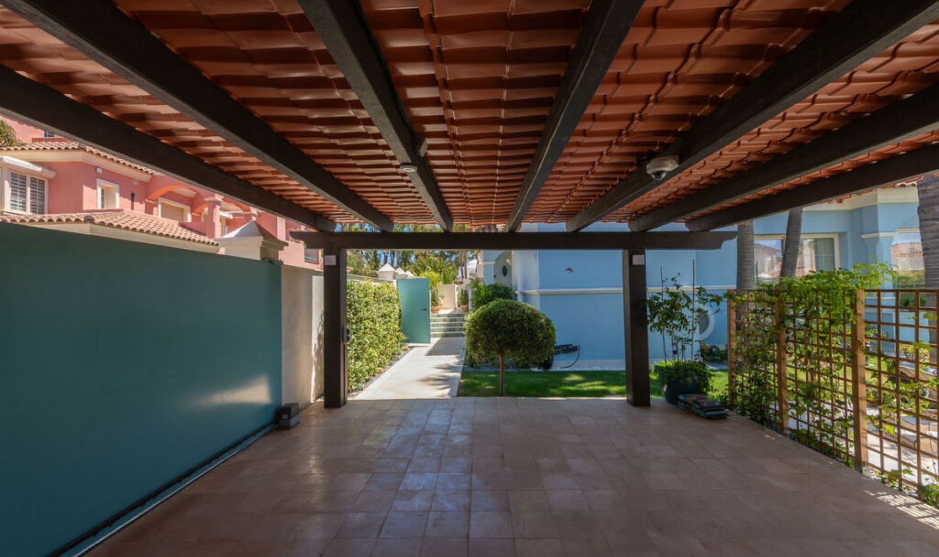 Další prodej -  -
Cortijo Blanco
