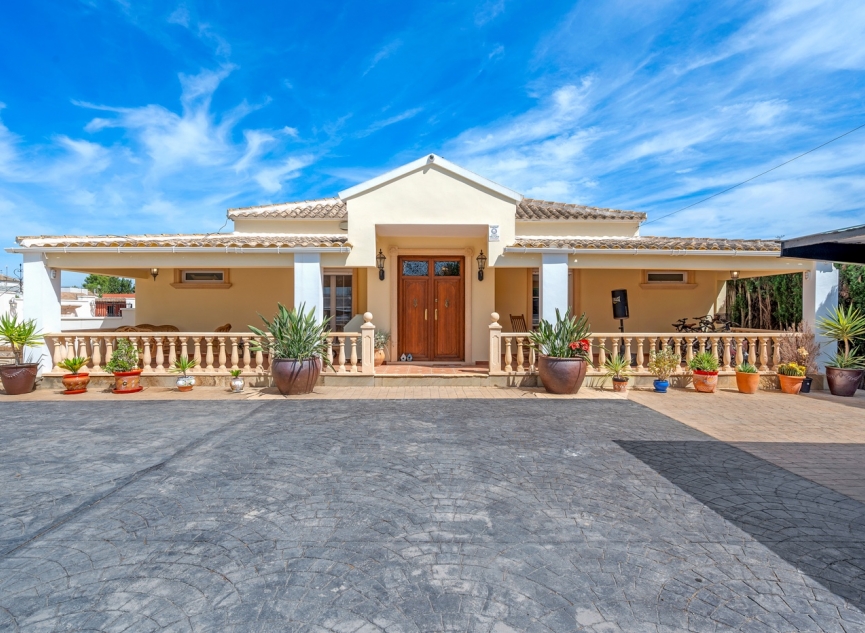 Další prodej - Country estate -
Almoradí - Las Heredades