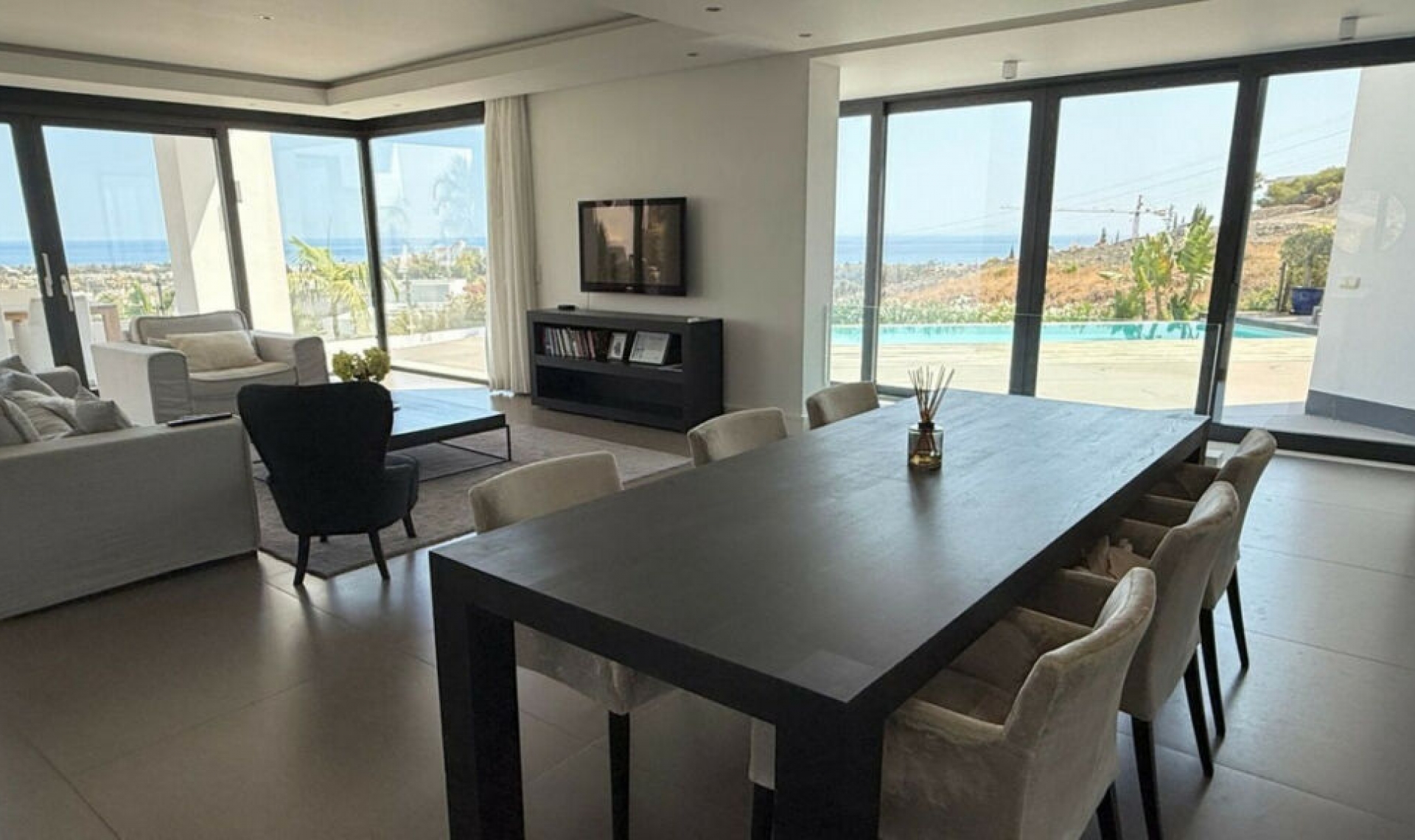 Další prodej -  -
El Paraiso