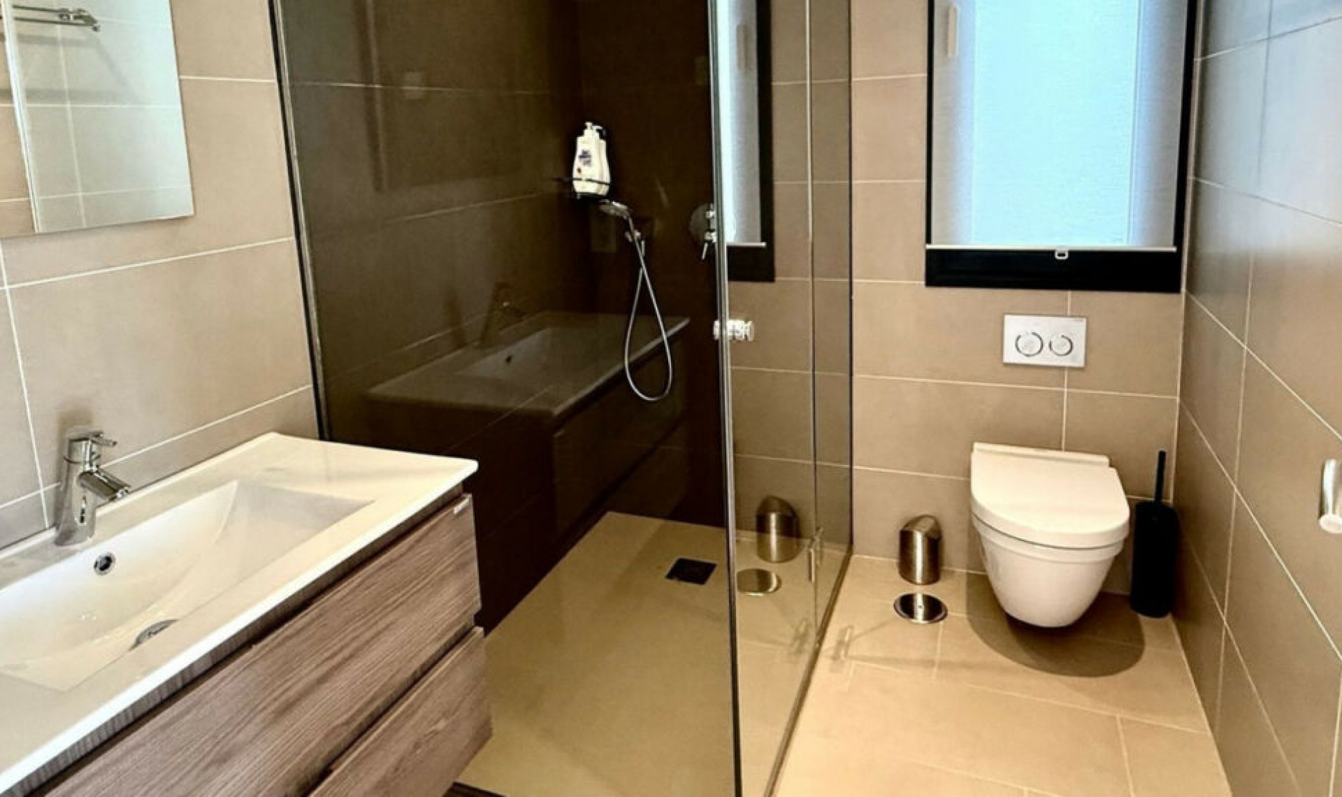 Další prodej -  -
El Paraiso