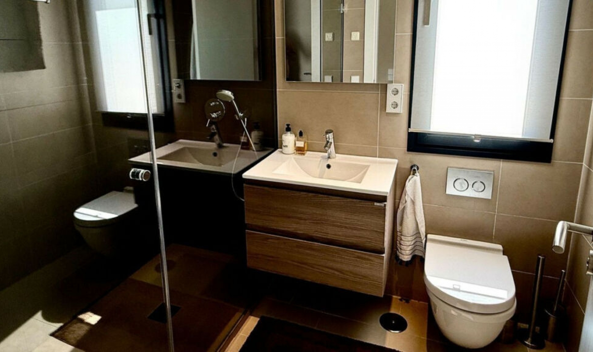 Další prodej -  -
El Paraiso