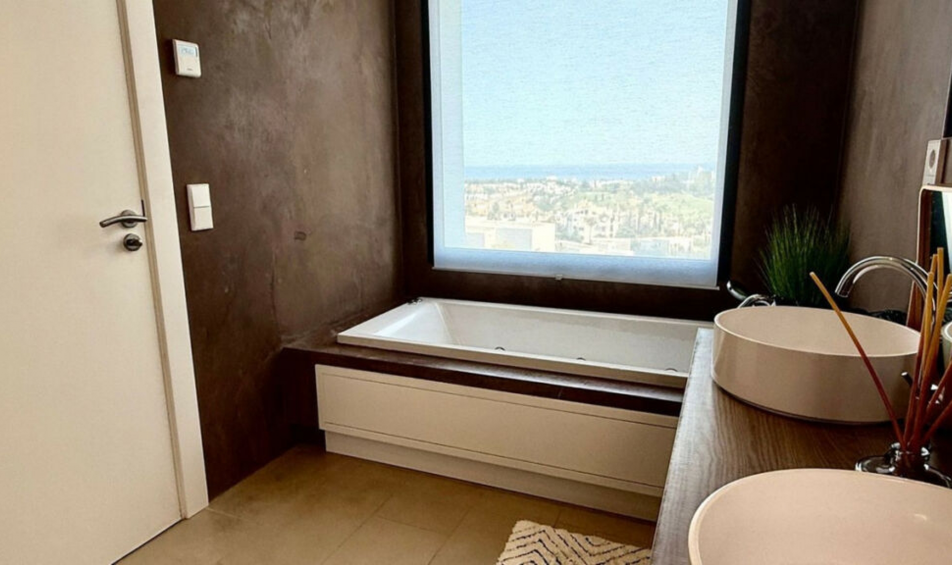 Další prodej -  -
El Paraiso