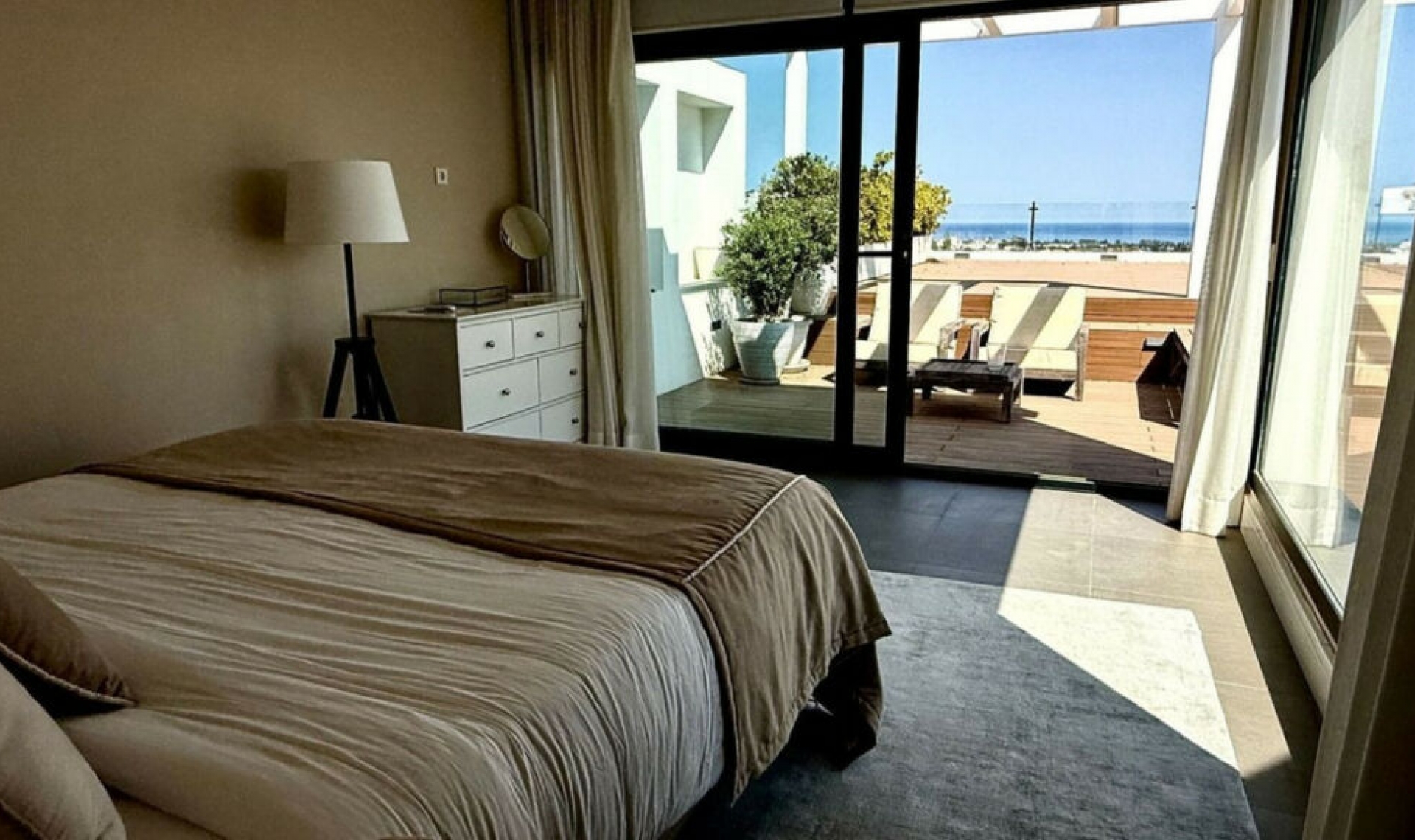 Další prodej -  -
El Paraiso