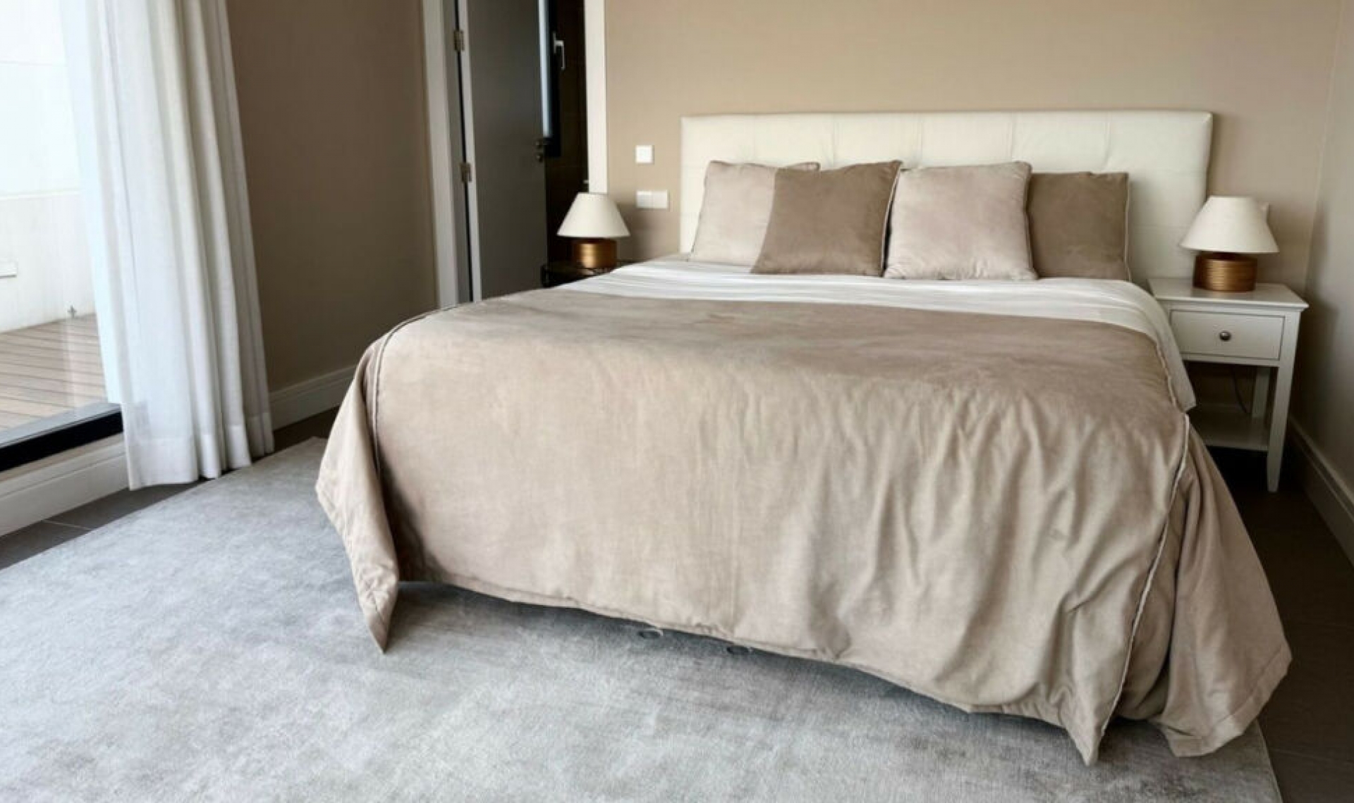 Další prodej -  -
El Paraiso