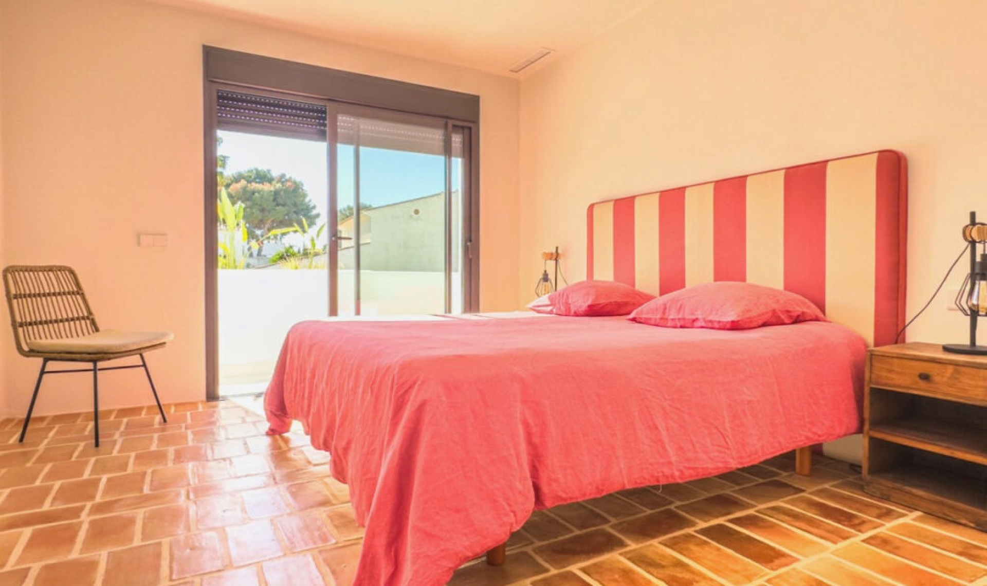 Další prodej -  -
El Portet