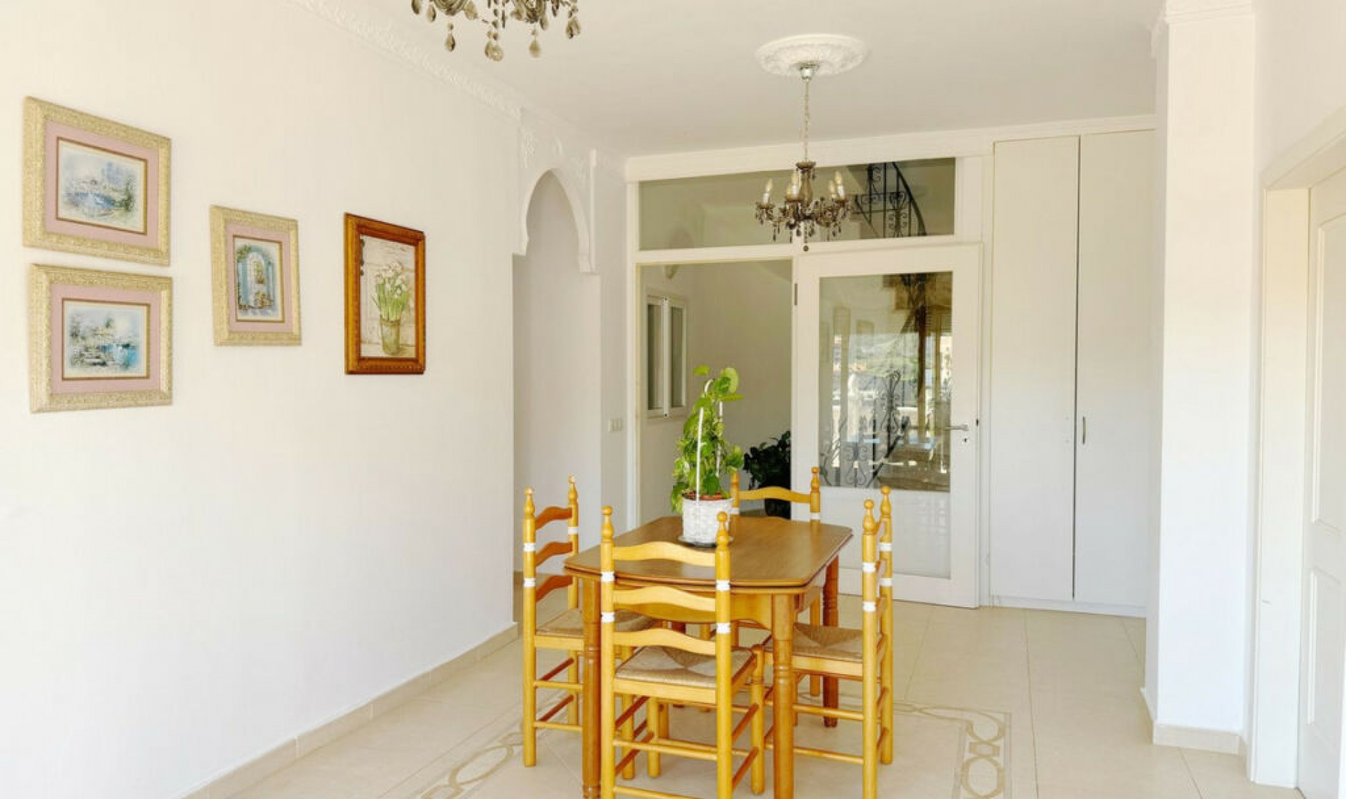 Další prodej -  -
Elviria