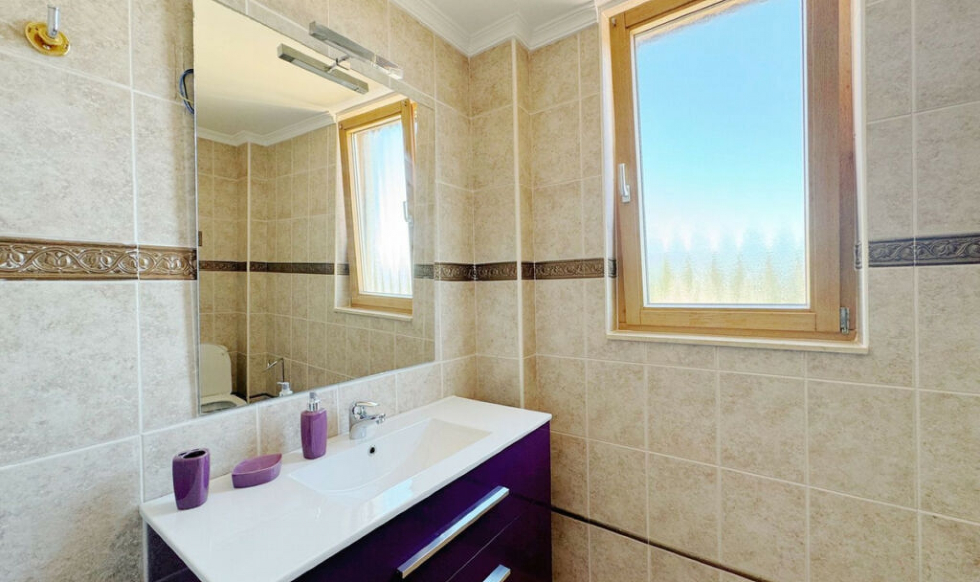 Další prodej -  -
Elviria