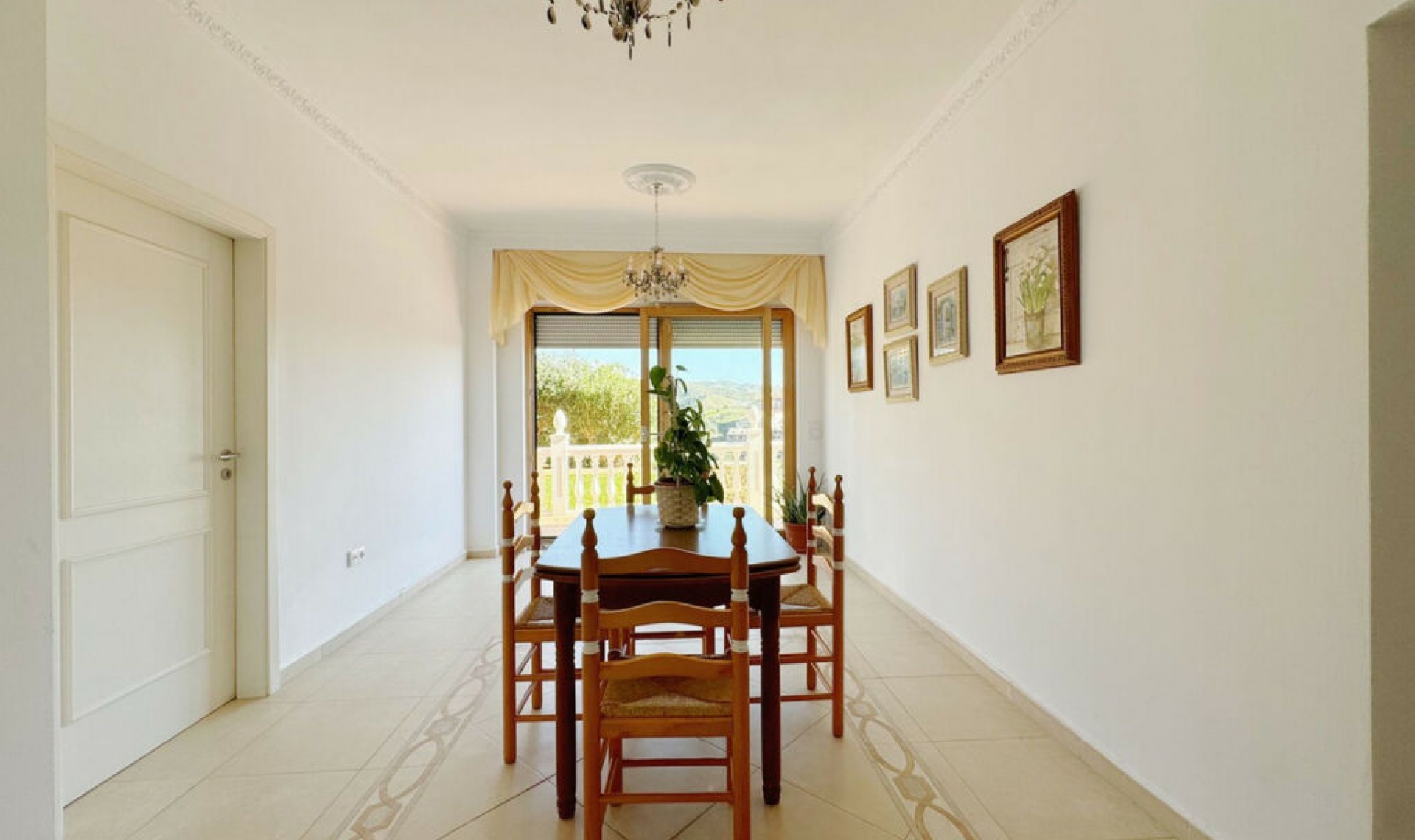 Další prodej -  -
Elviria