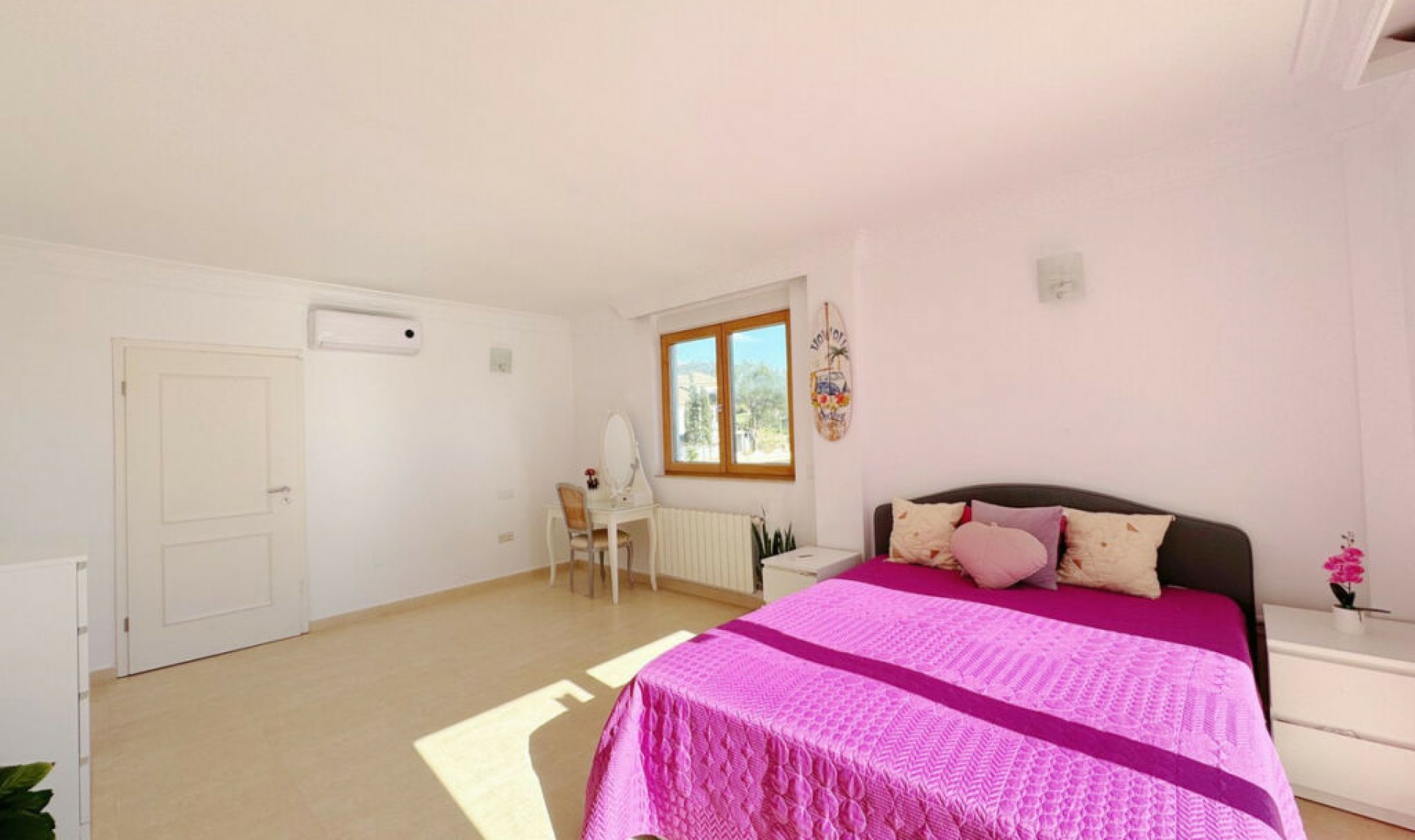Další prodej -  -
Elviria