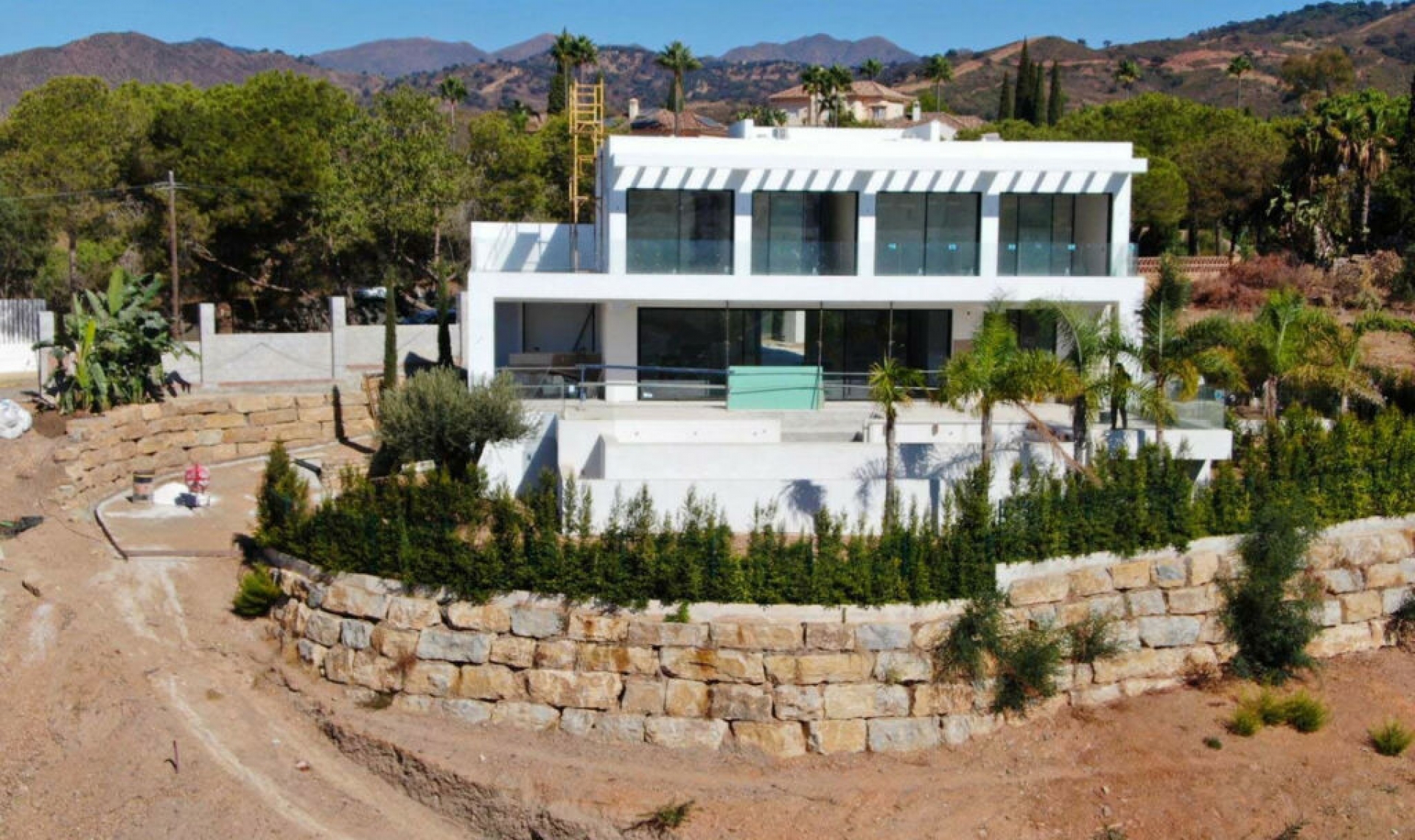 Další prodej -  -
Elviria