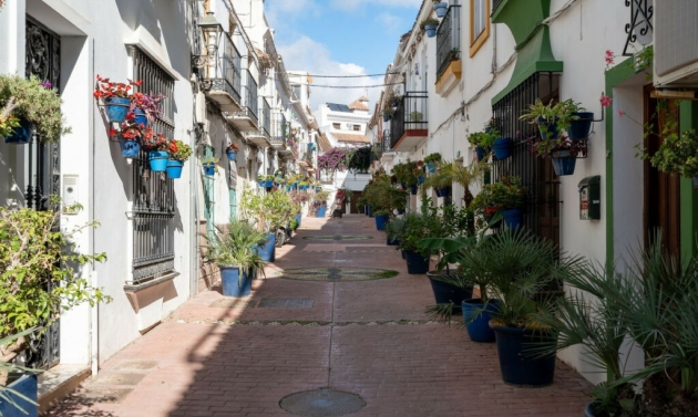  - Další prodej - Estepona - Estepona