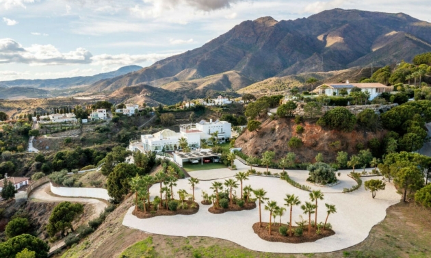  - Další prodej - Estepona - Estepona