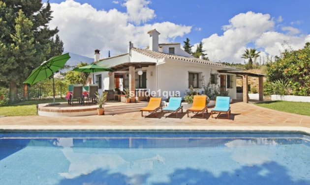  - Další prodej - Estepona - Estepona