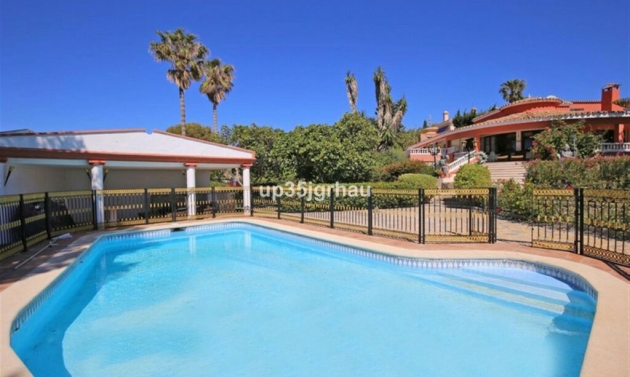  - Další prodej - Estepona - Estepona