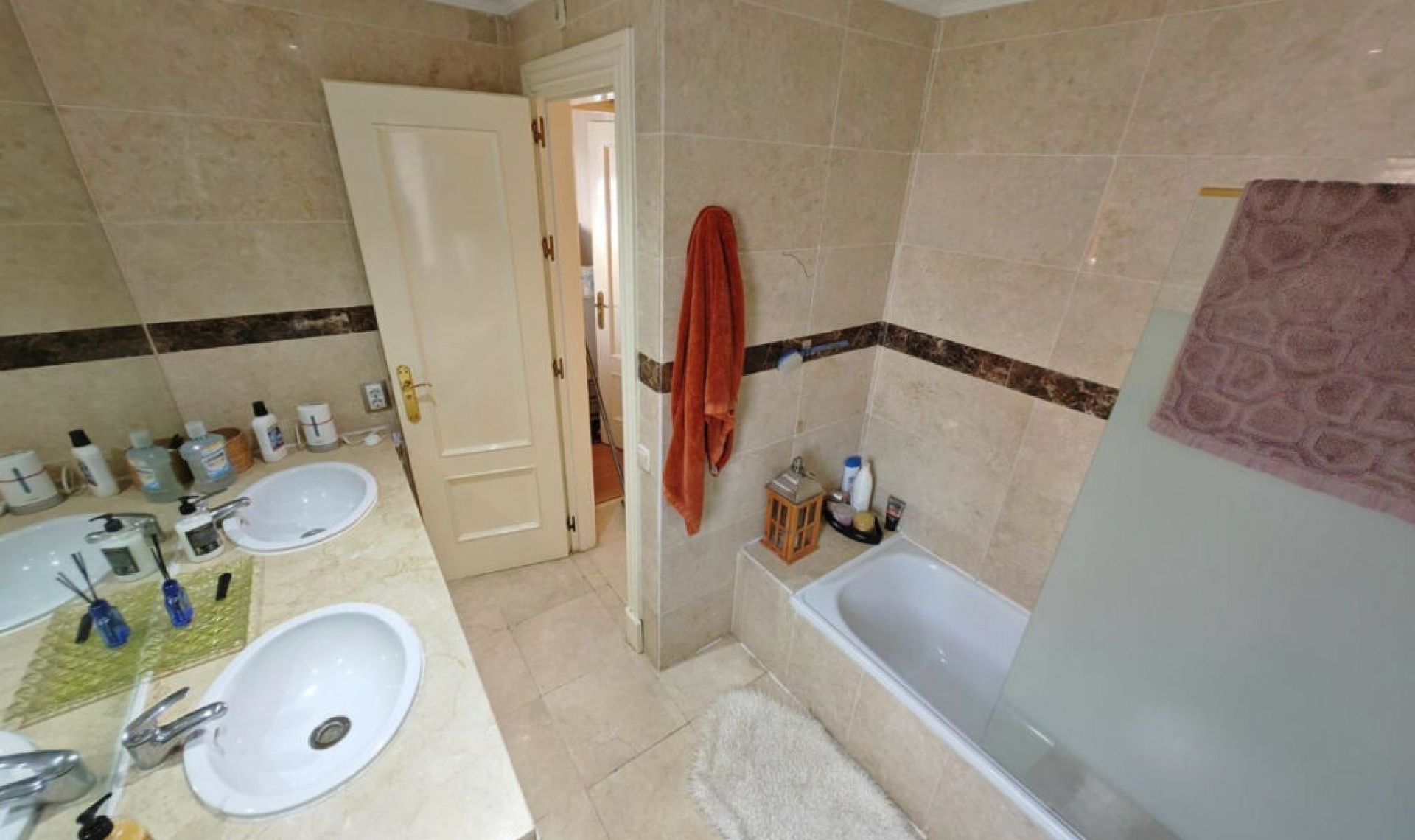 Další prodej -  -
Estepona