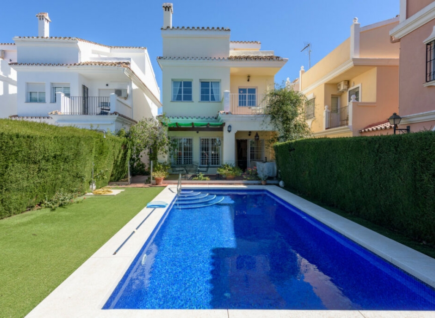 Další prodej -  -
Estepona