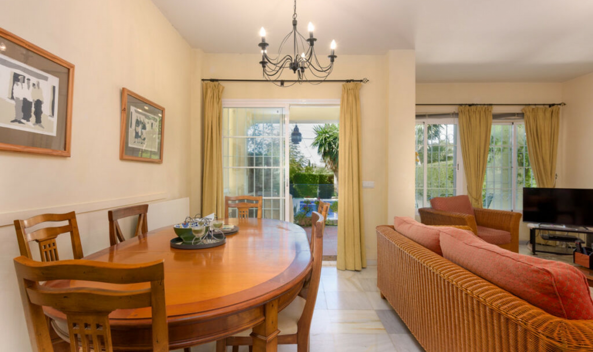 Další prodej -  -
Estepona
