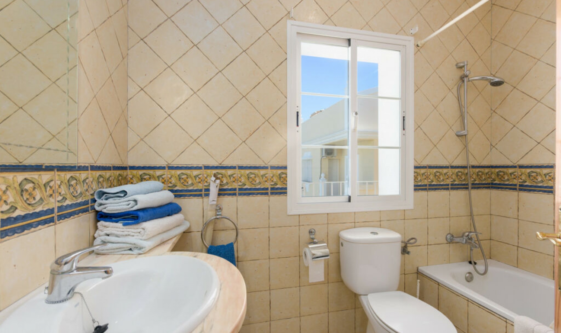 Další prodej -  -
Estepona