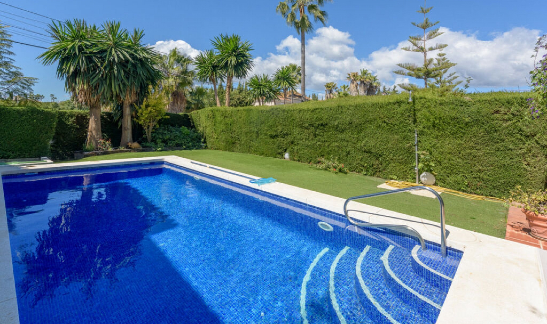 Další prodej -  -
Estepona