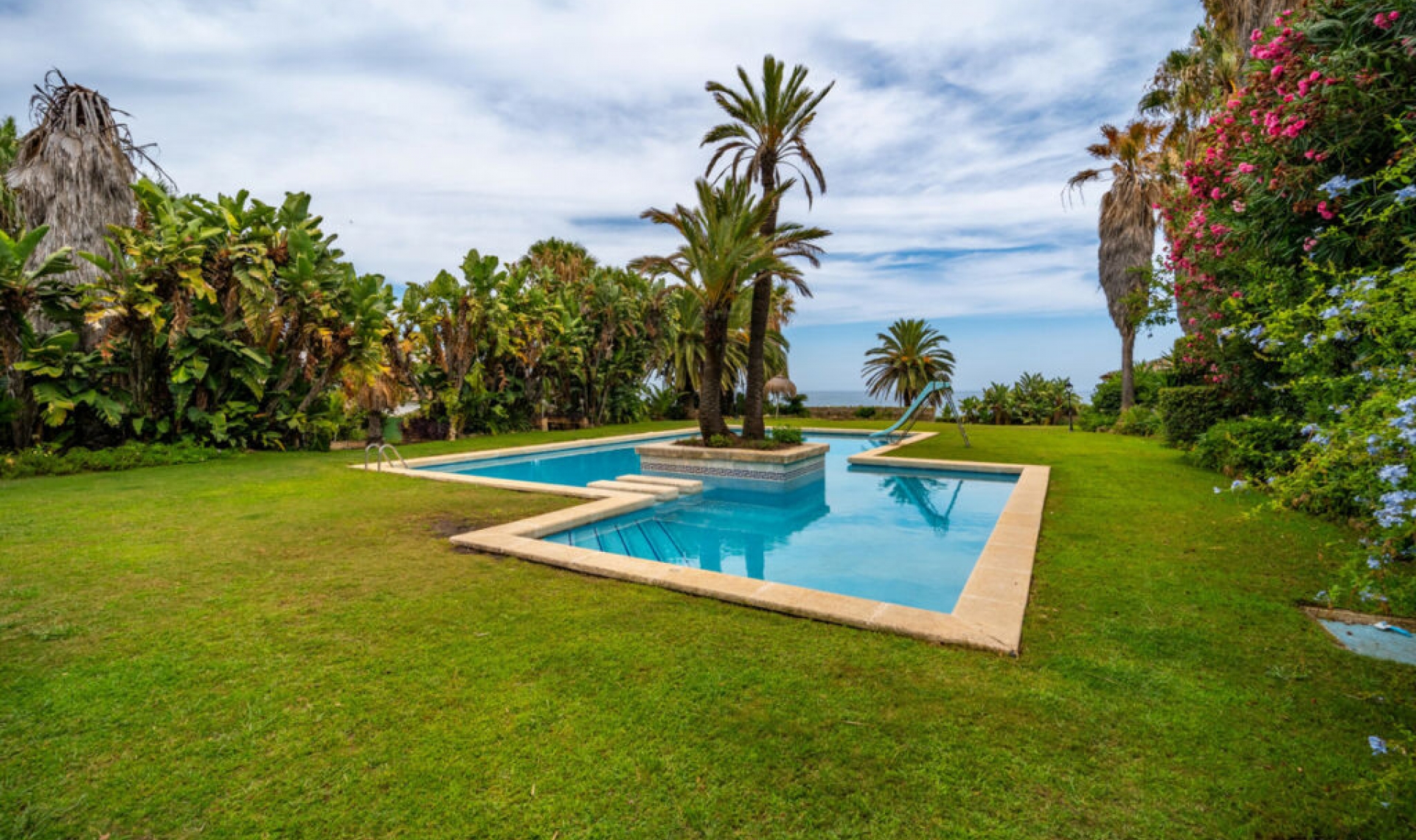 Další prodej -  -
Estepona