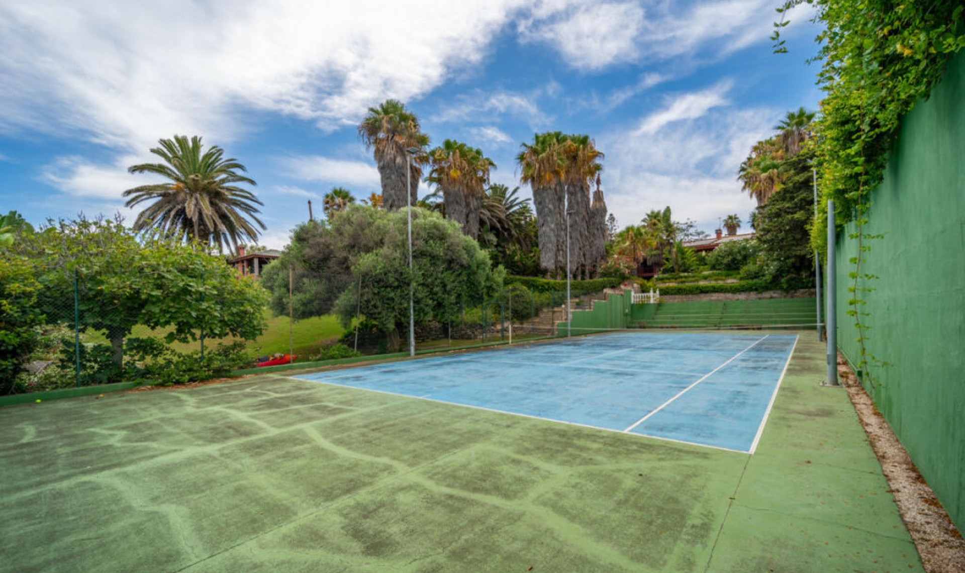 Další prodej -  -
Estepona