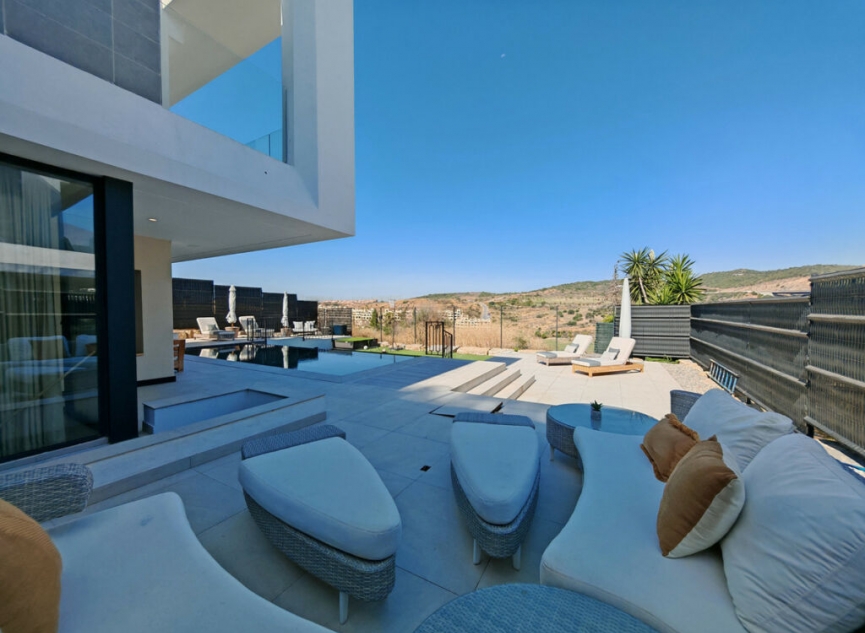 Další prodej -  -
Estepona