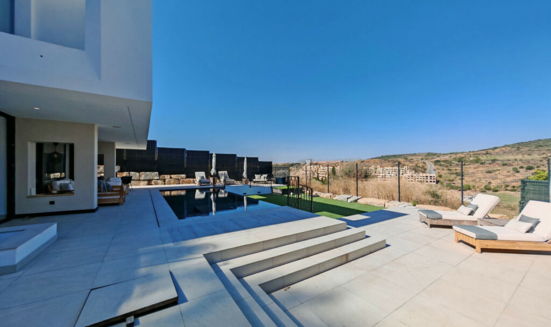 Další prodej -  -
Estepona