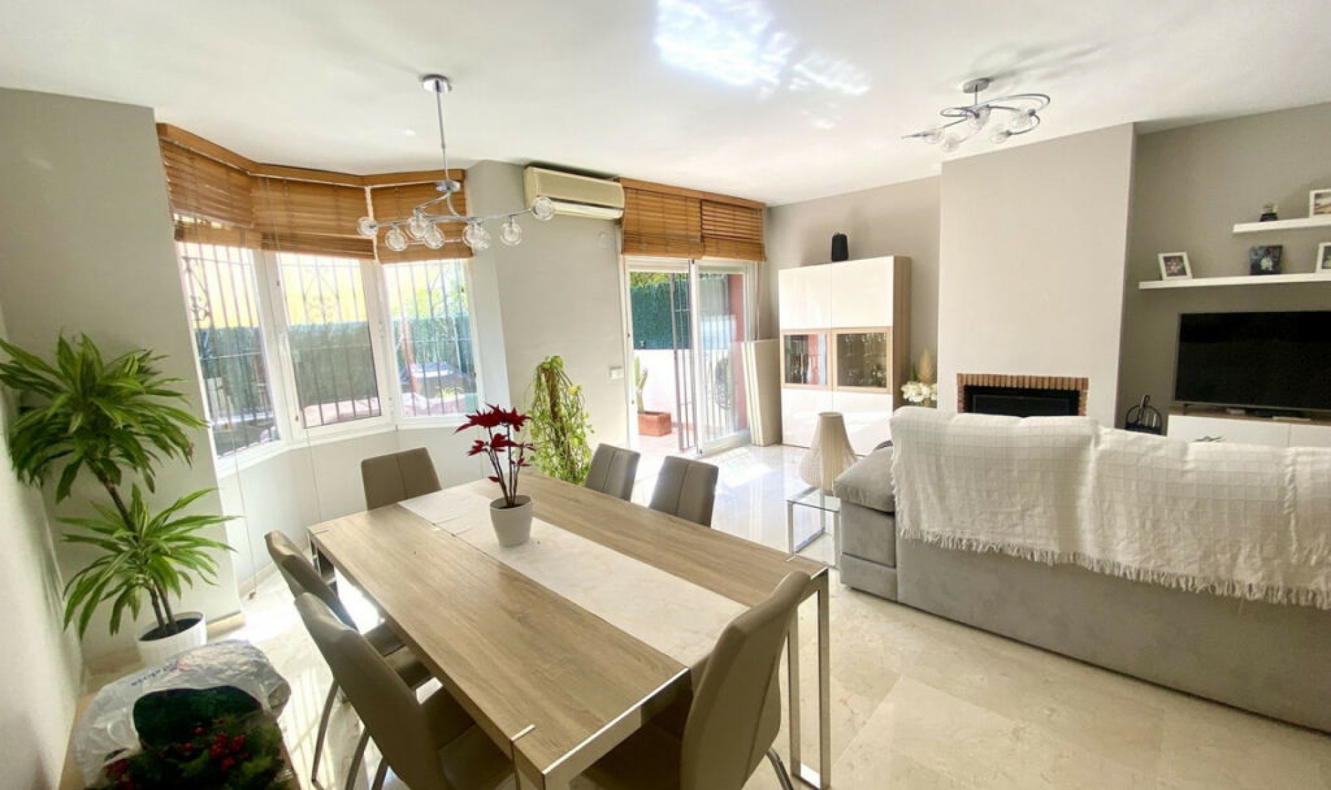 Další prodej -  -
Estepona