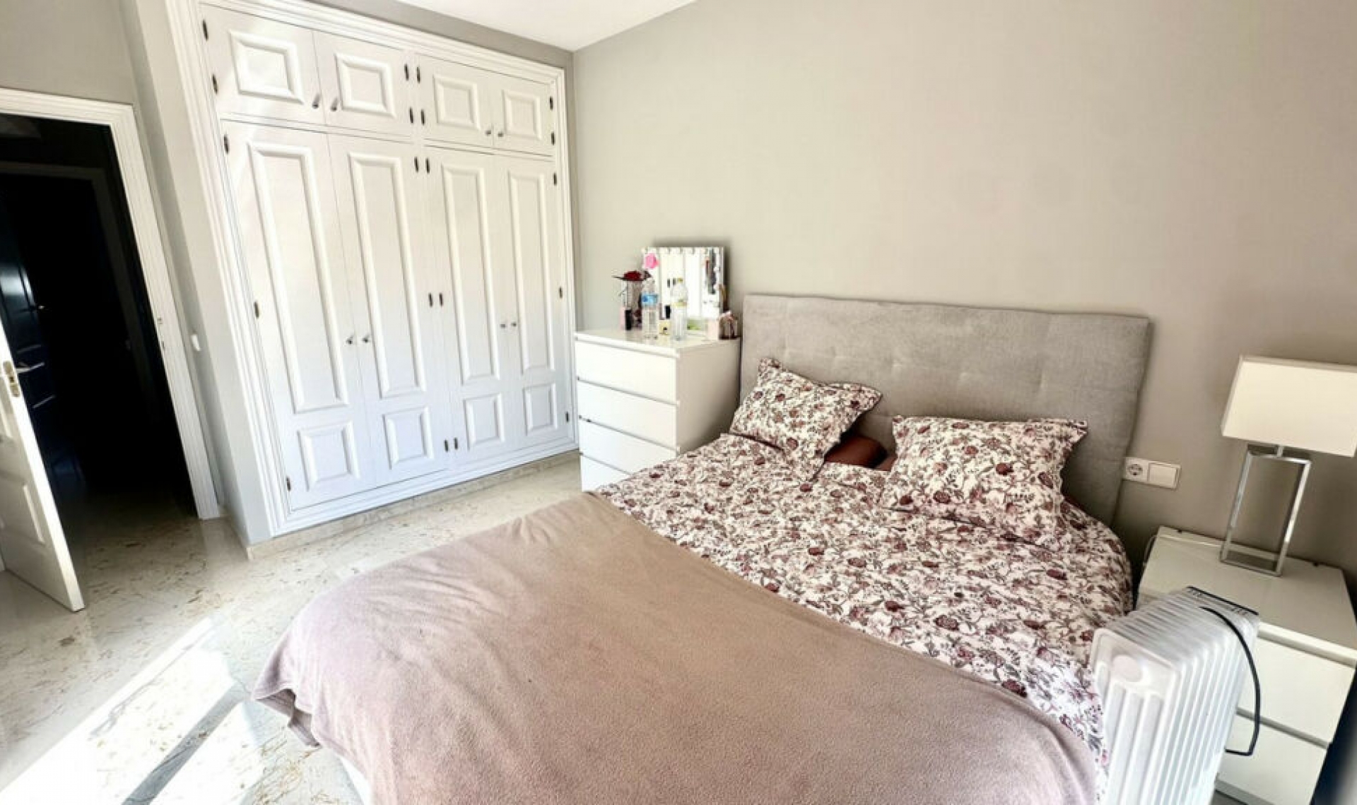 Další prodej -  -
Estepona